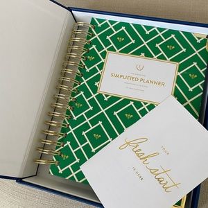 Daily Simplified planner August 2021-July2022